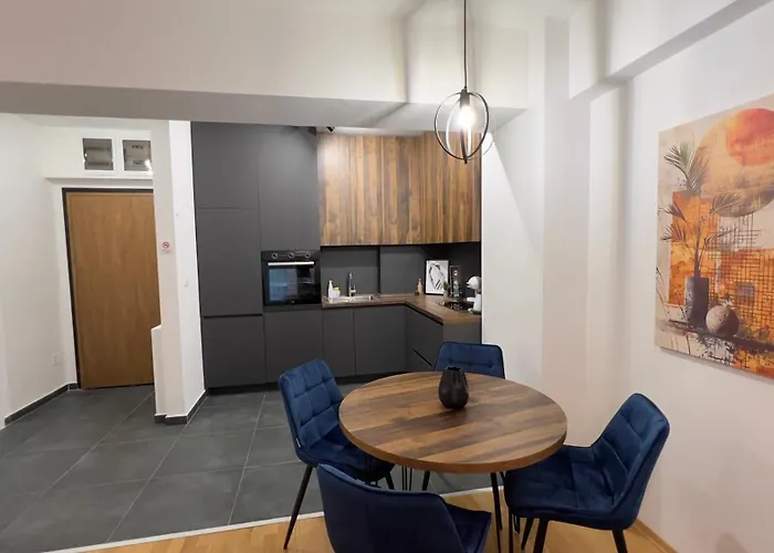 East Gate Urban Апартаменти Скоп'є